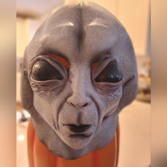 Alien Adult Mask - Picture 2 of 3